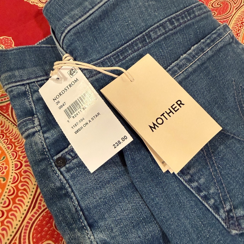 NWT - MOTHER Women's Classic Blue Denim Jeans